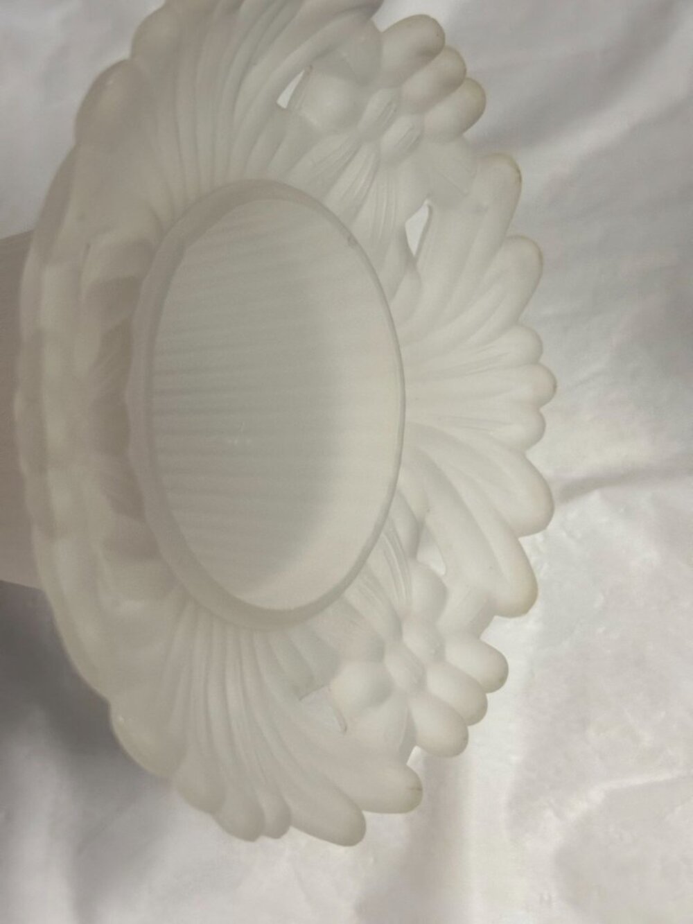 Two Frosted Glass Tulip Lamp Shades Chandelier Fan 60s 2-1/4" Fitter Replacement - Picture 2 of 10